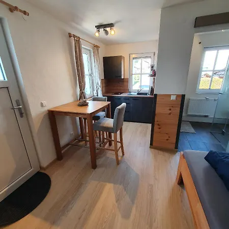 Alte Backstube - Ferienwohnung Hüttenstube und Ferienzimmer Auszeit Erkenbrechtsweiler Exterior foto