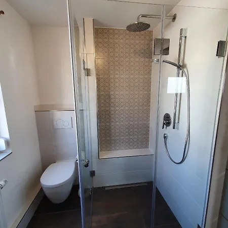 Alte Backstube - Ferienwohnung Hüttenstube und Ferienzimmer Auszeit Erkenbrechtsweiler Exterior foto