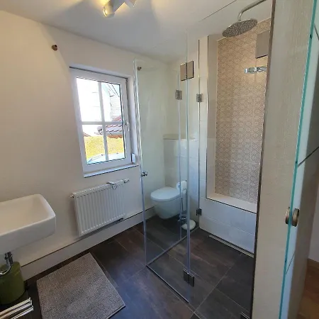 Alte Backstube - Ferienwohnung Hüttenstube und Ferienzimmer Auszeit Erkenbrechtsweiler Exterior foto