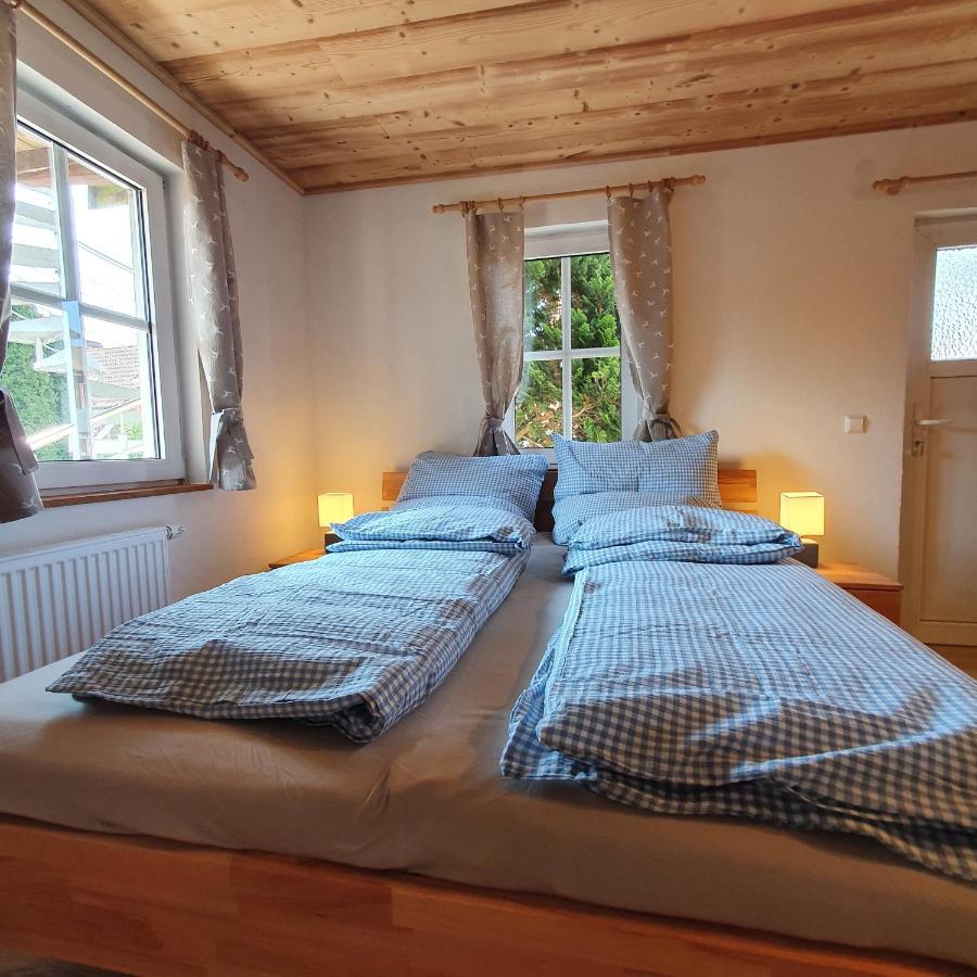 Appartement Alte Backstube - Huettenstube Und Ferienzimmer Auszeit Erkenbrechtsweiler