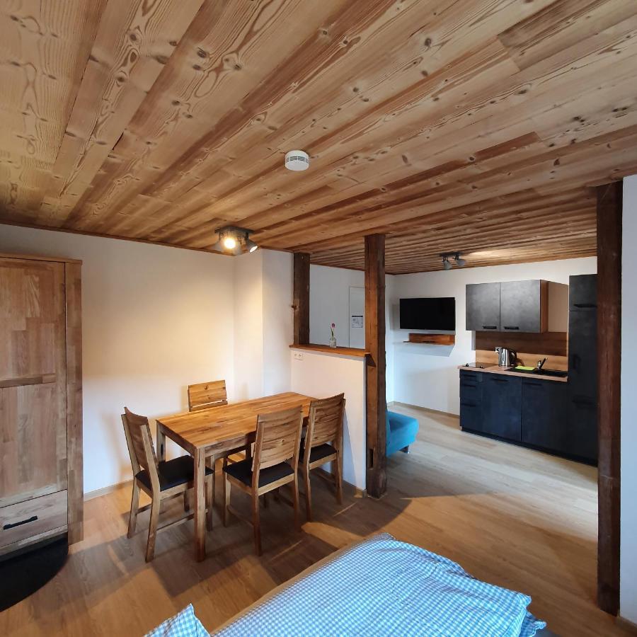 Appartement Alte Backstube - Huettenstube Und Ferienzimmer Auszeit